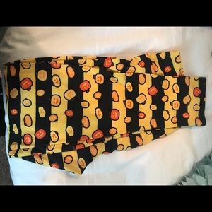 Pumpkin lularoe leggings